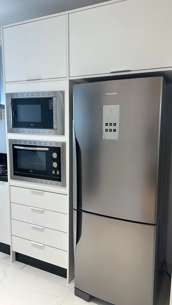 APARTAMENTO MOBILIADO EM MEIA PRAIA: 4ª foto da galeria de imagens do imóvel