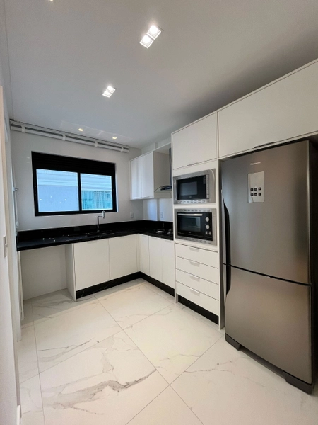 APARTAMENTO MOBILIADO EM MEIA PRAIA: 9ª foto da galeria de imagens do imóvel