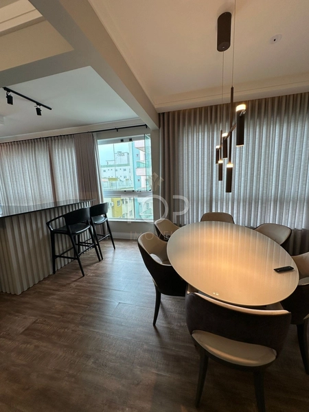 APARTAMENTO QUADRA MAR EM ITAPEMA MEIA PRAIA: 8ª foto da galeria de imagens do imóvel