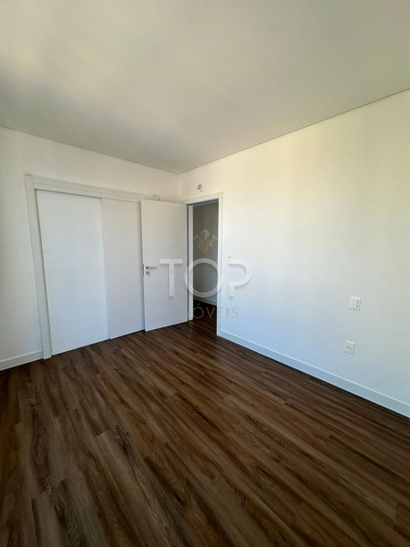 APARTAMENTO PRONTO NO CENTRO DE ITAPEMA: 9ª foto da galeria de imagens do imóvel