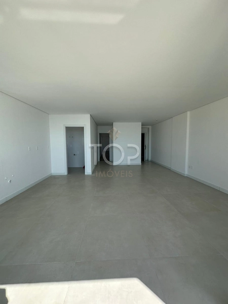 APARTAMENTO PRONTO NO CENTRO DE ITAPEMA: 5ª foto da galeria de imagens do imóvel