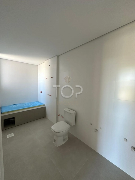 APARTAMENTO PRONTO NO CENTRO DE ITAPEMA: 15ª foto da galeria de imagens do imóvel