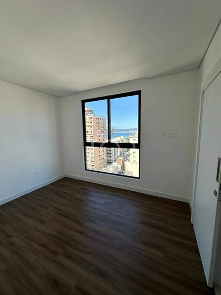 APARTAMENTO PRONTO NO CENTRO DE ITAPEMA: 10ª foto da galeria de imagens do imóvel