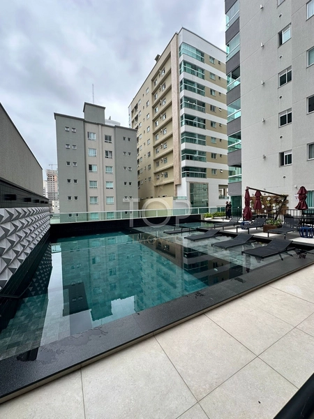 APARTAMENTO MOBILIADO EM MEIA PRAIA: 4ª foto da galeria de imagens do imóvel