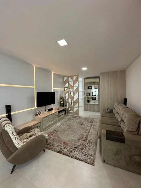 APARTAMENTO MOBILIADO EM MEIA PRAIA: 3ª foto da galeria de imagens do imóvel