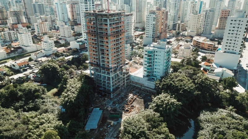 APARTAMENTO EM MEIA PRAIA: 3ª foto da galeria de imagens do imóvel