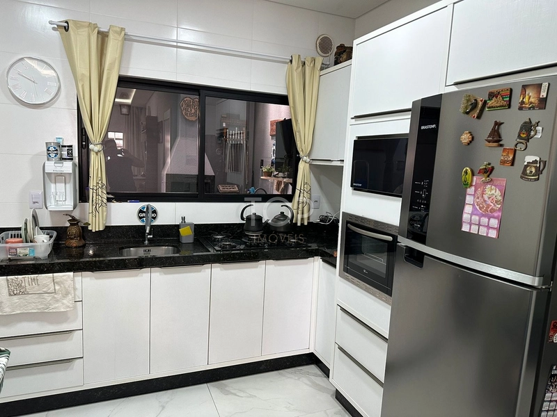 SOBRADO PRONTO MOBILIADO EM ITAPEMA: 6ª foto da galeria de imagens do imóvel