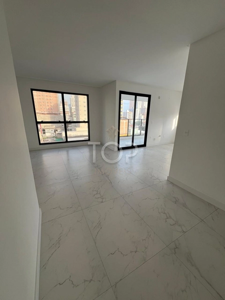 APARTAMENTO PRONTO EM MEIA PRAIA: 27ª foto da galeria de imagens do imóvel