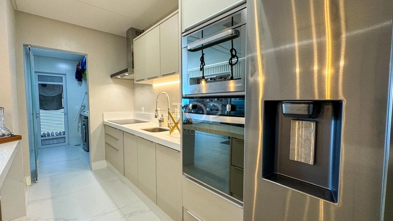 APARTAMENTO MOBILIADO EM MEIA PRAIA: 11ª foto da galeria de imagens do imóvel