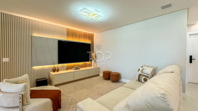 APARTAMENTO MOBILIADO EM MEIA PRAIA: 4ª foto da galeria de imagens do imóvel