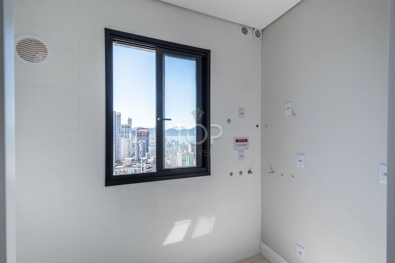 APARTAMENTO PRONTO EM MEIA PRAIA: 35ª foto da galeria de imagens do imóvel