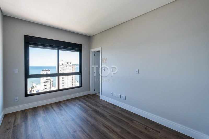 APARTAMENTO PRONTO EM MEIA PRAIA: 17ª foto da galeria de imagens do imóvel