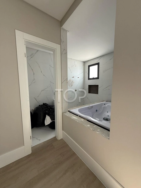 APARTAMENTO PRONTO NO CENTRO DE ITAPEMA: 17ª foto da galeria de imagens do imóvel