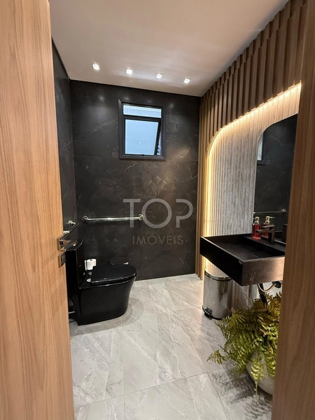 APARTAMENTO PRONTO NO CENTRO DE ITAPEMA: 5ª foto da galeria de imagens do imóvel