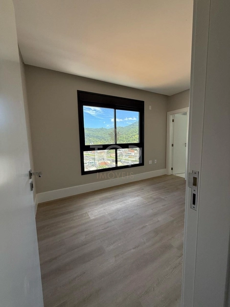 APARTAMENTO PRONTO NO CENTRO DE ITAPEMA: 25ª foto da galeria de imagens do imóvel