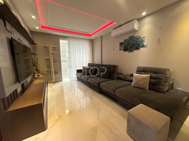 OPORTUNIDADE APARTAMENTO MEIA PRAIA: 1ª foto da galeria de imagens do imóvel