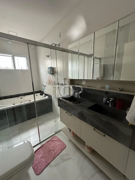 OPORTUNIDADE APARTAMENTO MEIA PRAIA: 20ª foto da galeria de imagens do imóvel