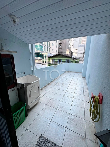 APARTAMENTO DIFERENCIADO A 200 METROS DO MAR EM MEIA PRAIA ITAPEMA-SC: 9ª foto da galeria de imagens do imóvel