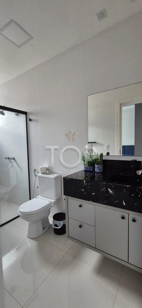 APARTAMENTO 4 SUÍTES FINAMENTE MOBILIADO EM MEIA PRAIA: 10ª foto da galeria de imagens do imóvel