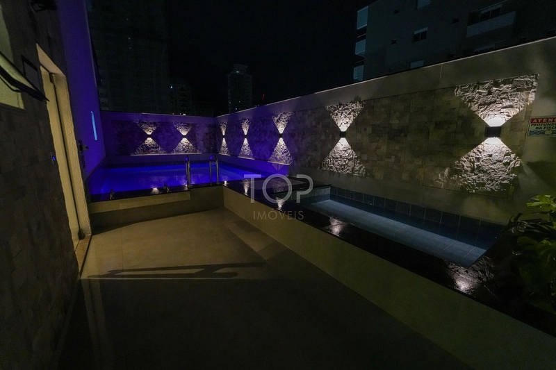 APARTAMENTO PRONTO NA MEIA PRAIA 3 SUÍTES 2 VAGAS NOVO: 11ª foto da galeria de imagens do imóvel