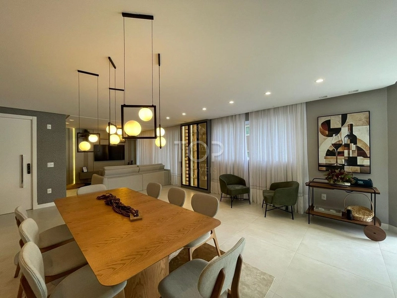 APARTAMENTO 4 SUÍTES NA MEIA PRAIA: 4ª foto da galeria de imagens do imóvel