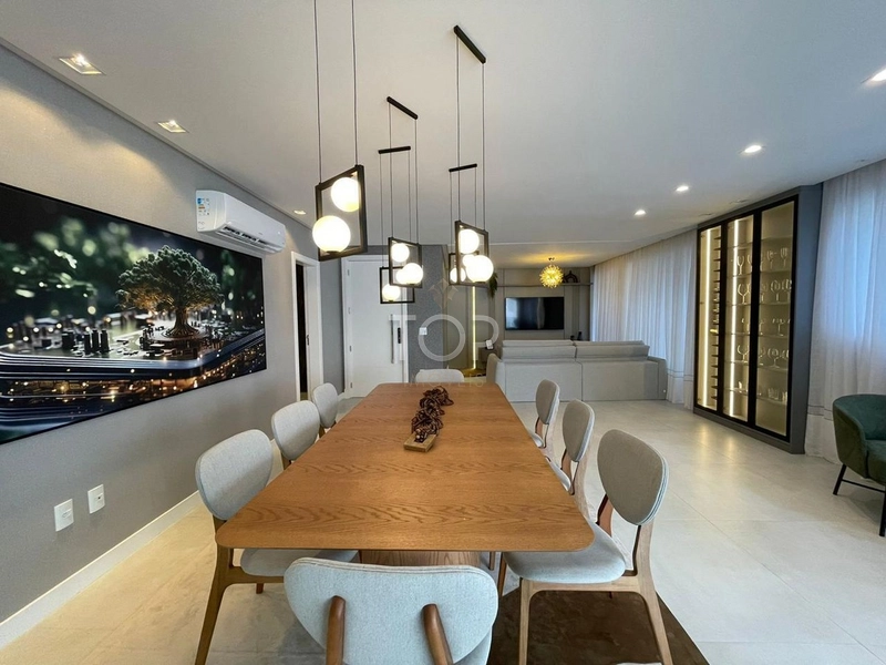 APARTAMENTO 4 SUÍTES NA MEIA PRAIA: 3ª foto da galeria de imagens do imóvel