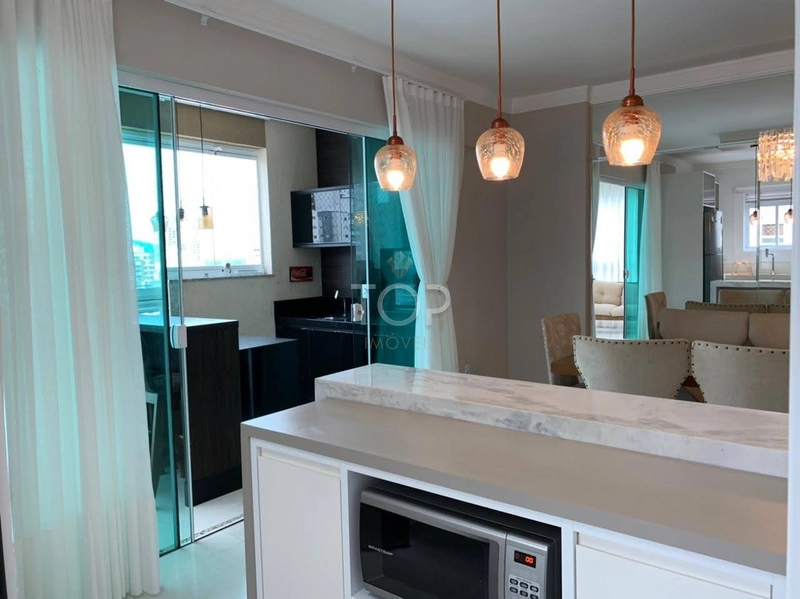 APARTAMENTO MOBILIADO EM MEIA PRAIA: 11ª foto da galeria de imagens do imóvel