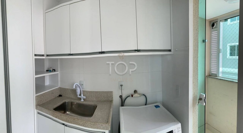 APARTAMENTO MOBILIADO EM MEIA PRAIA: 7ª foto da galeria de imagens do imóvel