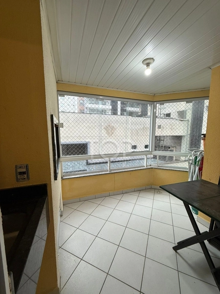 OPORTUNIDADE EM MEIA PRAIA: 1ª foto da galeria de imagens do imóvel