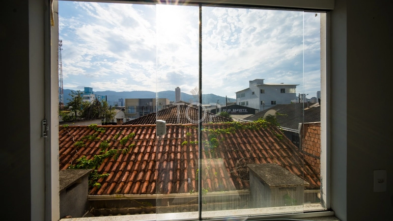 SOBRADO: 27ª foto da galeria de imagens do imóvel