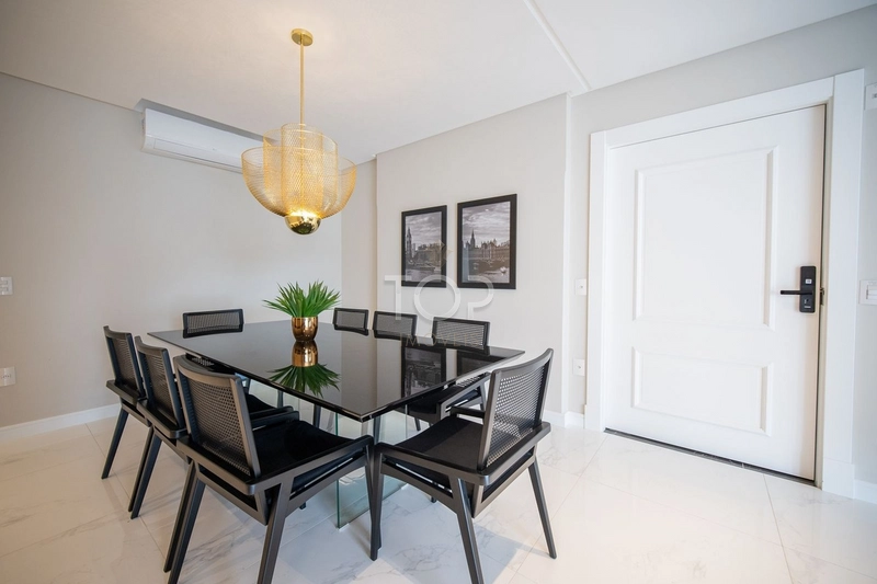 APARTAMENTO EM MEIA PRAIA PARA QUEM SONHA VIVER O VERAO O ANO TODO: 4ª foto da galeria de imagens do imóvel
