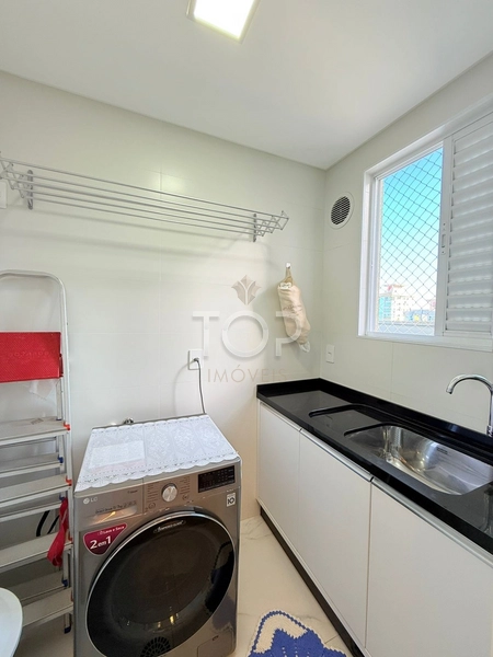 APARTAMENTO MOBILIADO EM MEIA PRAIA: 34ª foto da galeria de imagens do imóvel