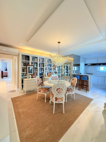 APARTAMENTO MOBILIADO EM MEIA PRAIA: 33ª foto da galeria de imagens do imóvel