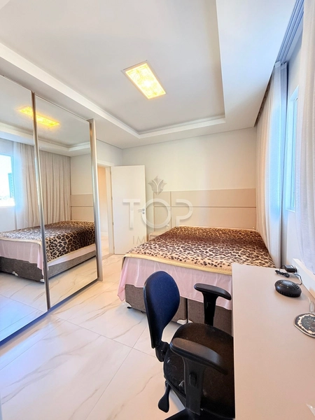 APARTAMENTO MOBILIADO EM MEIA PRAIA: 10ª foto da galeria de imagens do imóvel