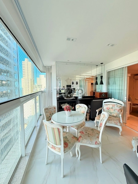 APARTAMENTO MOBILIADO EM MEIA PRAIA: 39ª foto da galeria de imagens do imóvel