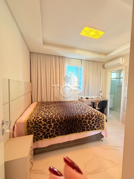 APARTAMENTO MOBILIADO EM MEIA PRAIA: 8ª foto da galeria de imagens do imóvel