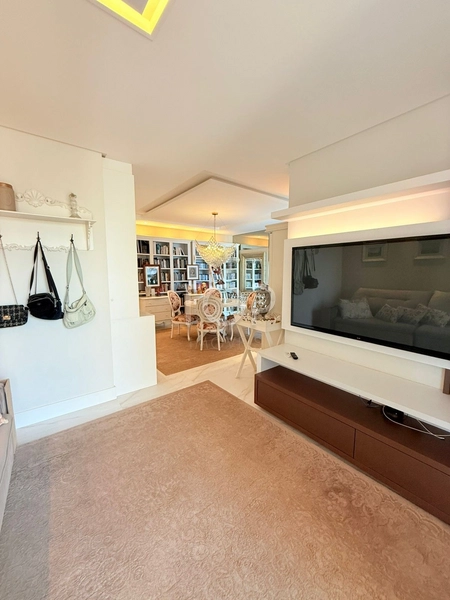 APARTAMENTO MOBILIADO EM MEIA PRAIA: 25ª foto da galeria de imagens do imóvel