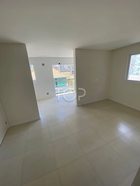 EXCELENTE APARTAMENTO NA MEIA PRAIA: 13ª foto da galeria de imagens do imóvel