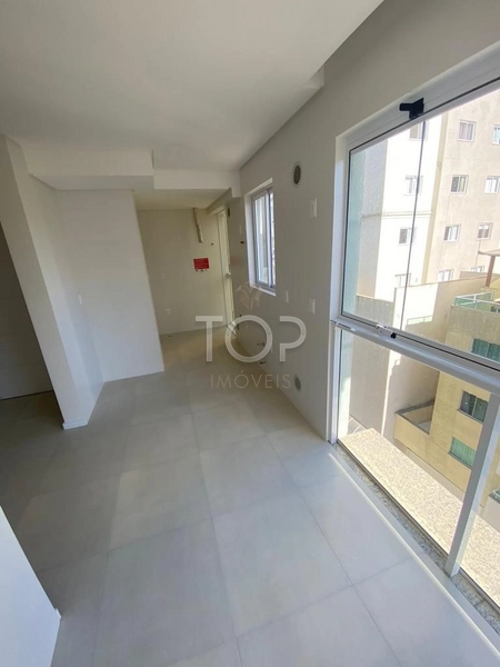 EXCELENTE APARTAMENTO NA MEIA PRAIA: 11ª foto da galeria de imagens do imóvel