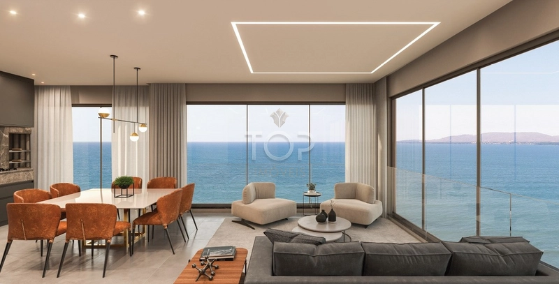 APARTAMENTO QUADRA MAR EM MEIA PRAIA: 1ª foto da galeria de imagens do imóvel