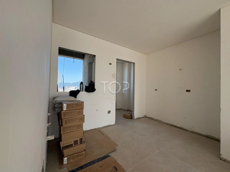 APARTAMENTO PRONTO EM ITAPEMA MEIA PRAIA: 2ª foto da galeria de imagens do imóvel