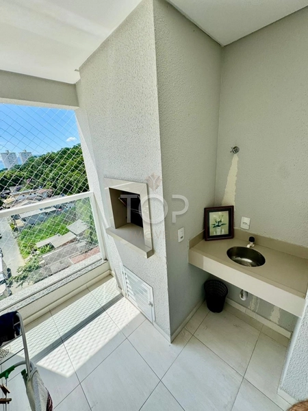 APARTAMENTO MOBILIADO EM ITAPEMA: 2ª foto da galeria de imagens do imóvel