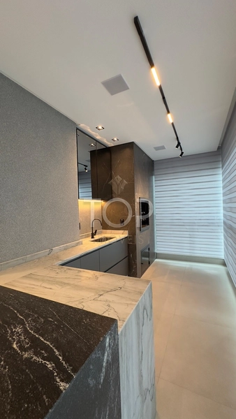 APARTAMENTO DECORADO EM MEIA PRAIA: 32ª foto da galeria de imagens do imóvel