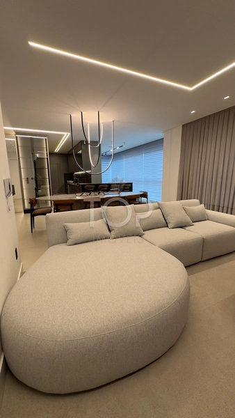 APARTAMENTO DECORADO EM MEIA PRAIA: 24ª foto da galeria de imagens do imóvel