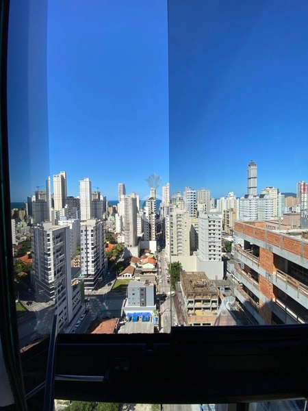 APARTAMENTO PRONTO COM VISTA PARA O MAR EM MEIA PRAIA: 55ª foto da galeria de imagens do imóvel