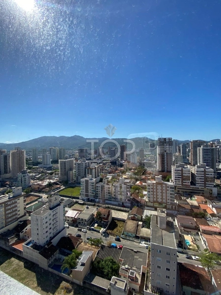 APARTAMENTO PRONTO COM VISTA PARA O MAR EM MEIA PRAIA: 35ª foto da galeria de imagens do imóvel