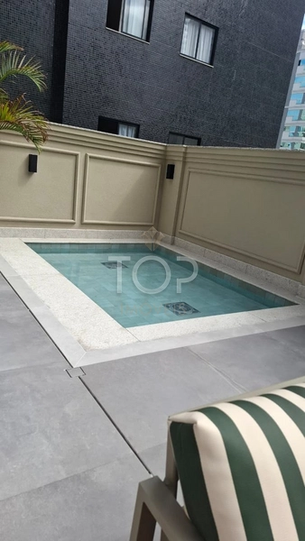 APARTAMENTO PRONTO DE ALTO PADRAO COM VISTA PARA O MAR EM MEIA PRAIA: 10ª foto da galeria de imagens do imóvel