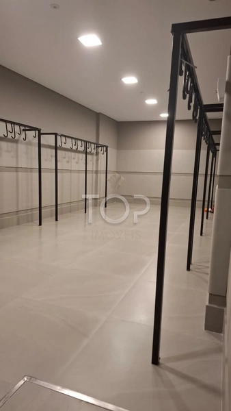 APARTAMENTO PRONTO DE ALTO PADRAO COM VISTA PARA O MAR EM MEIA PRAIA: 4ª foto da galeria de imagens do imóvel