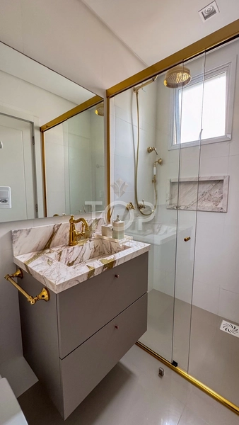 DUPLEX DIFERENCIADO EM MEIA PRAIA: 18ª foto da galeria de imagens do imóvel