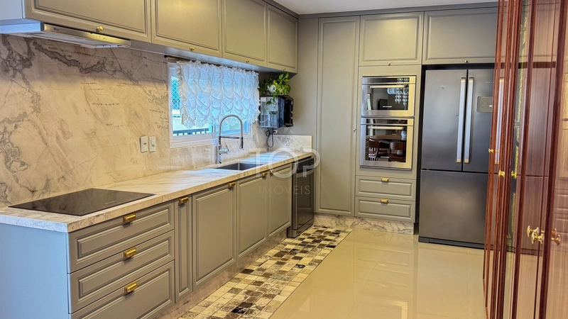 DUPLEX DIFERENCIADO EM MEIA PRAIA: 5ª foto da galeria de imagens do imóvel